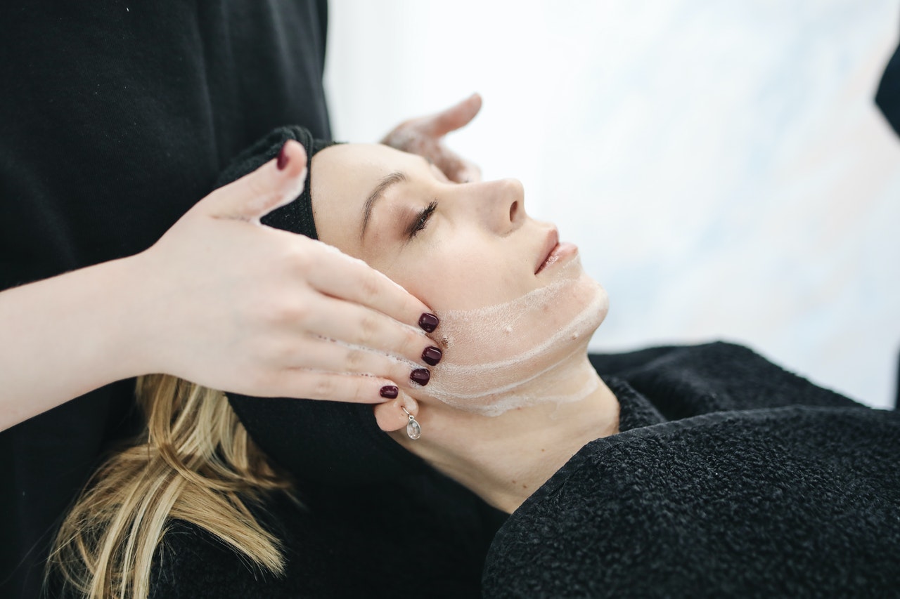 Carbon Laser Peel